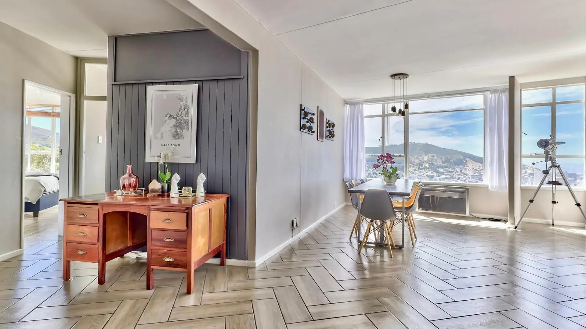 Apartment The Scenic Disa Park Apartment, Table Mountain, City & Ocean Views Cape Town