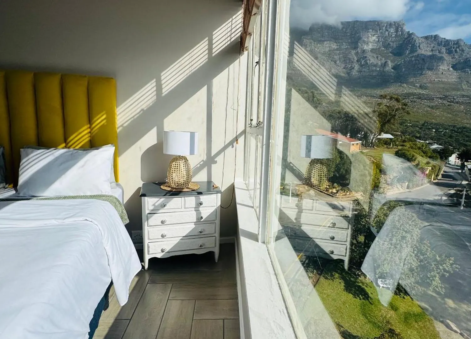 The Scenic Disa Park Apartment, Table Mountain, City & Ocean Views Cape Town